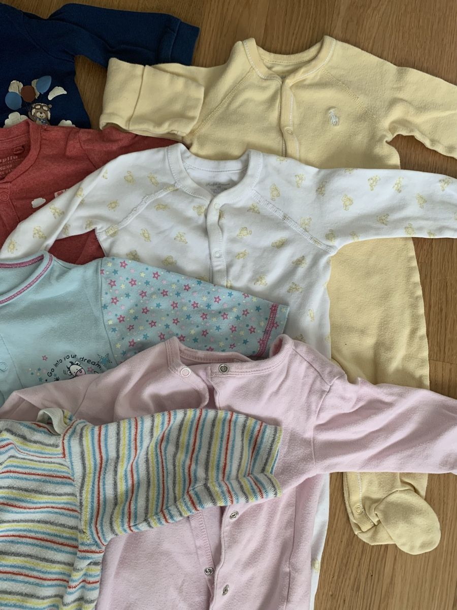 Lotti & Set di vestiti: Baby Kleider Set, Grösse 62/68 – Usato da Unterägeri venduto da Globi8634 1