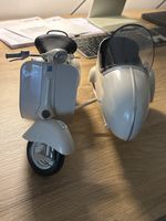 Vespa Modell mit Beiwagen weiss guter Zustand