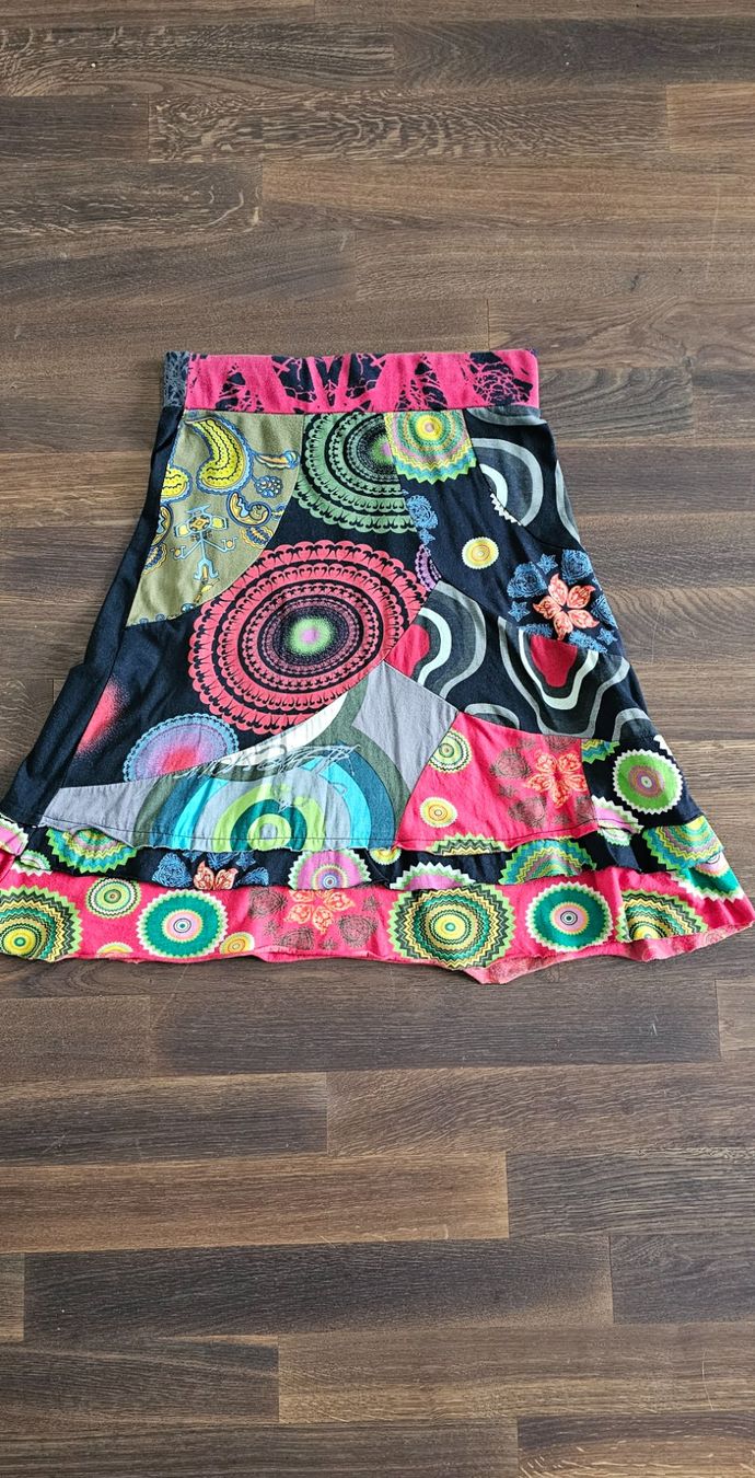 Desigual Gonne: Rock/ Jupe/ Skirt – Usato da Baar venduto da hba_y8kv 2