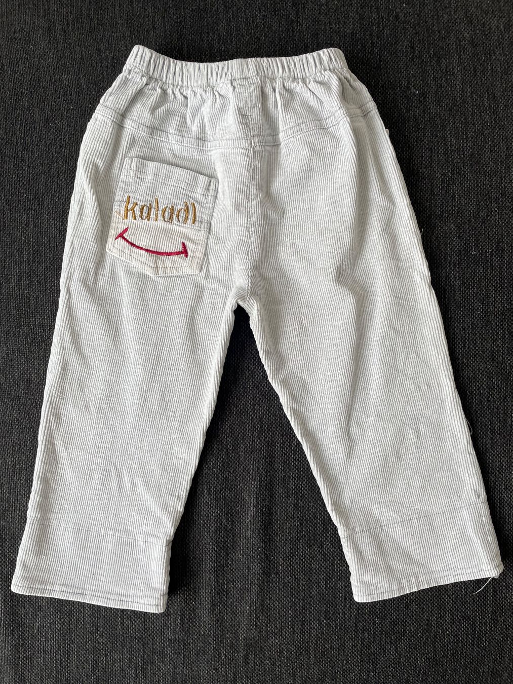 Pantalons: Gr.92 weiss Cordhose Jogger – D'occasion à Kaltbrunn par mar_7jpc 1