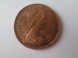 2 new Pence Elizabeth II 1971 Bronze vz selten