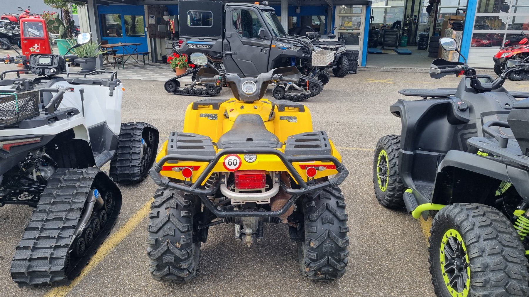 Bombardier ATVs / Quads: Can-am Bombardier Outlander 400 4x4 – Gebraucht aus Trimmis von  5