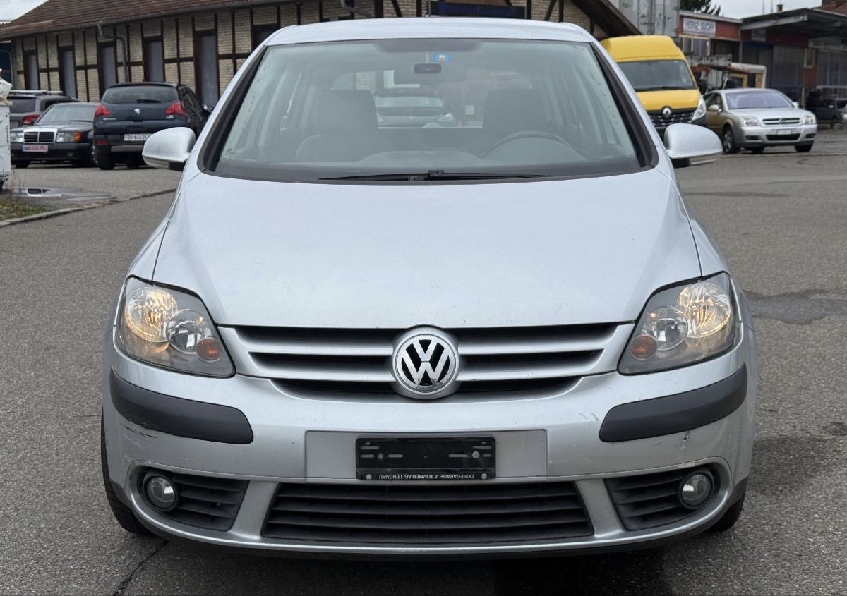 VW Automobili: VW Golf Plus 2.0 FSI  – Usato da Schlieren venduto da rab_vs6y 1