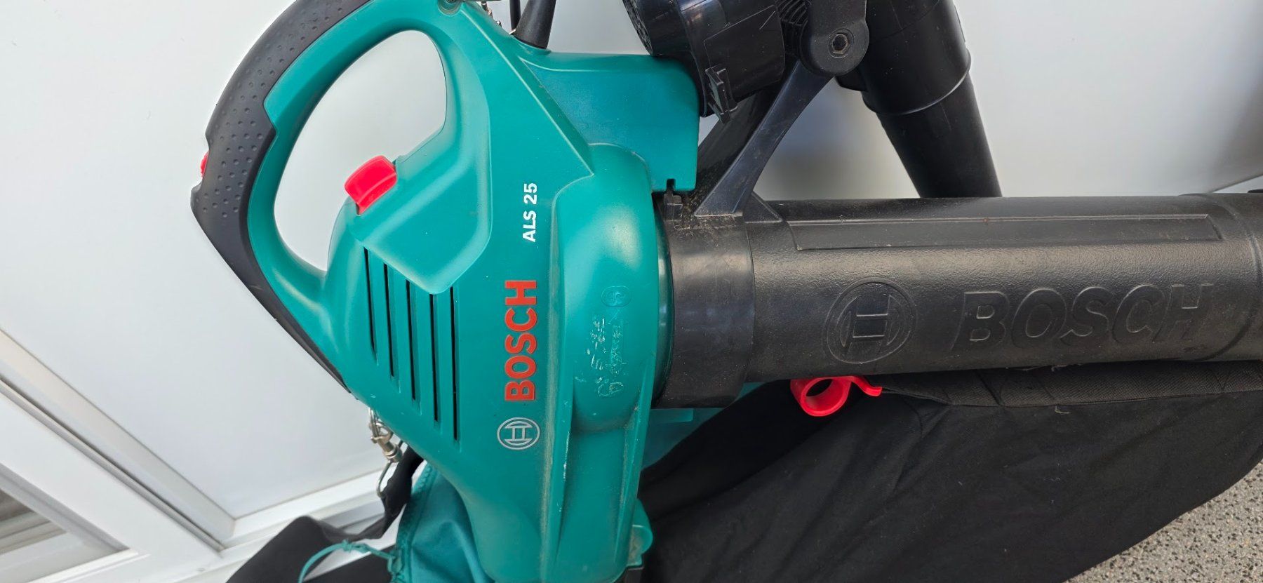 Bosch Laubbläser & Laubsauger: Laubbläser / Laubsauger Bosch – Gebraucht aus Jona von Riro55 3