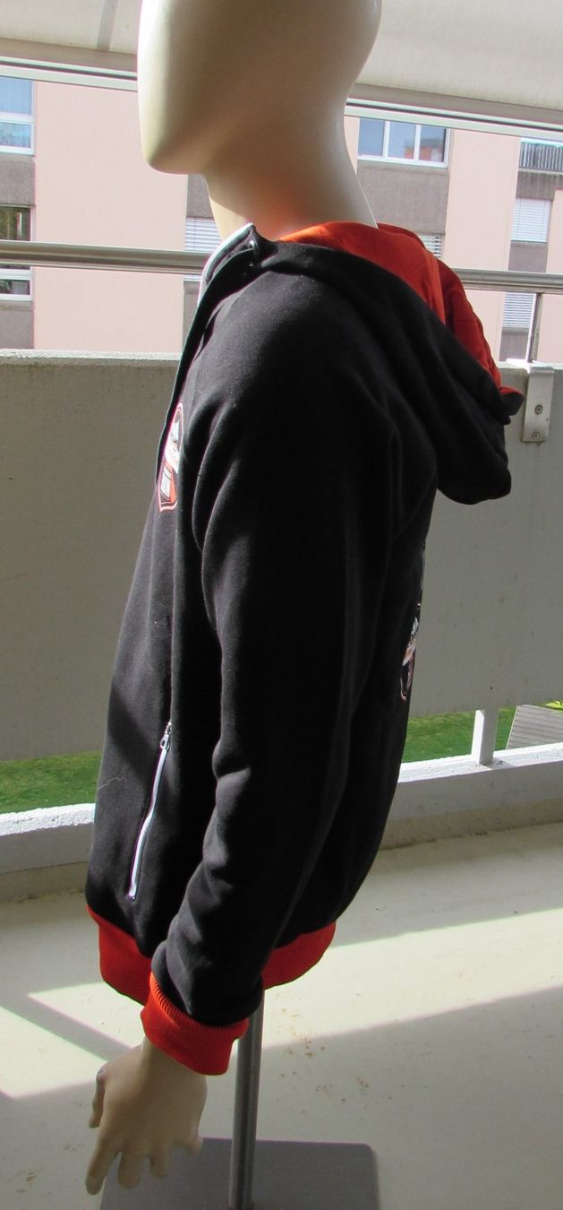 Giacche: Coole Freizeitjacke mit Kapuze – Usato da Aadorf venduto da Olymp05 1