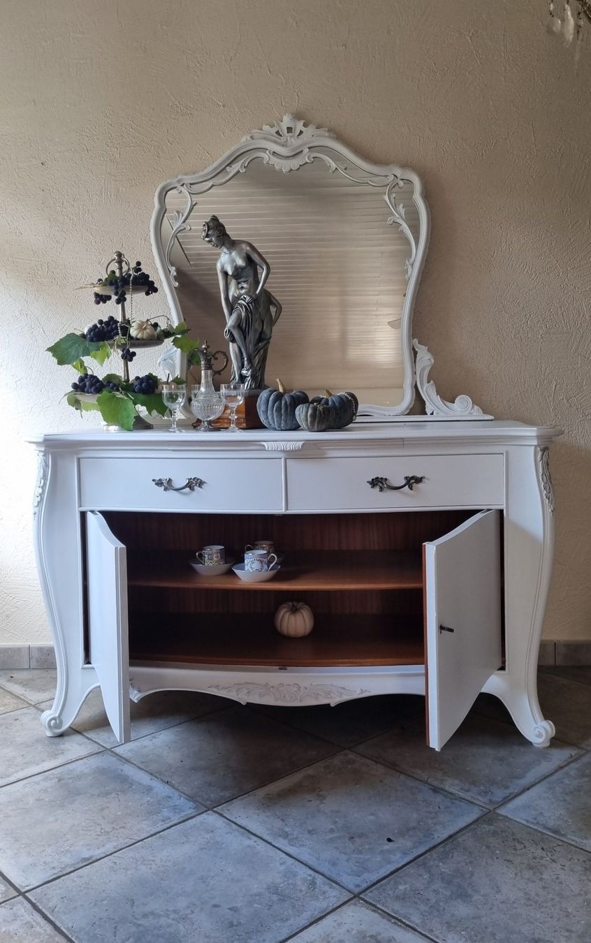Cassettiere: Edle Barock Kommode *Buffet * – Usato da Wohlen AG venduto da Atelier-Elisa