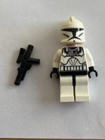 LEGO Star Wars Clone Trooper Figur mit Blaster!