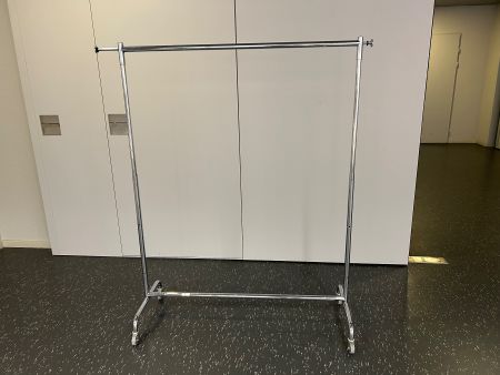 Hochwertiger Kleiderständer, Ruoff Metallbau