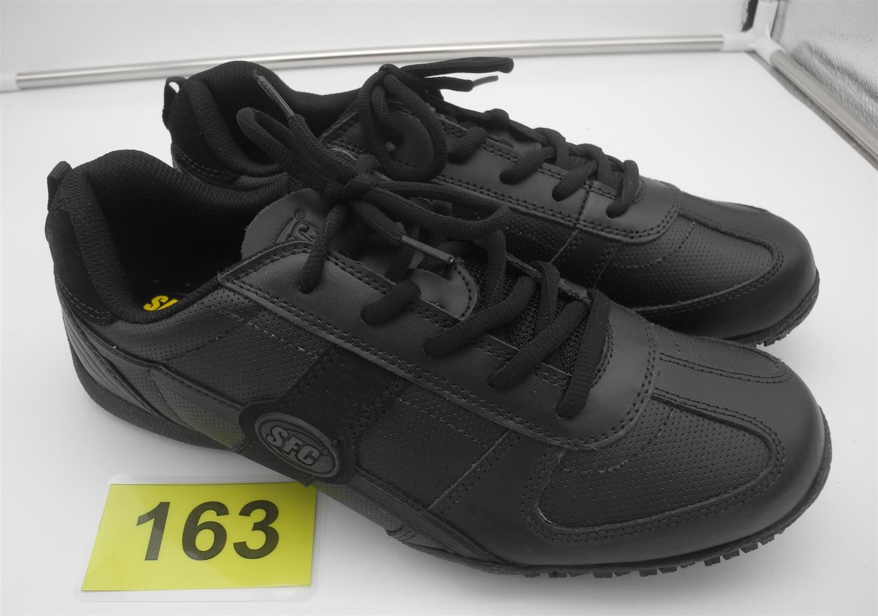 Herrenschuhe: SFC Arbeitsschuh Men's, Gr. 43, Nr. 163 – Neu und originalverpackt aus Kottwil von Crazyrolf 1
