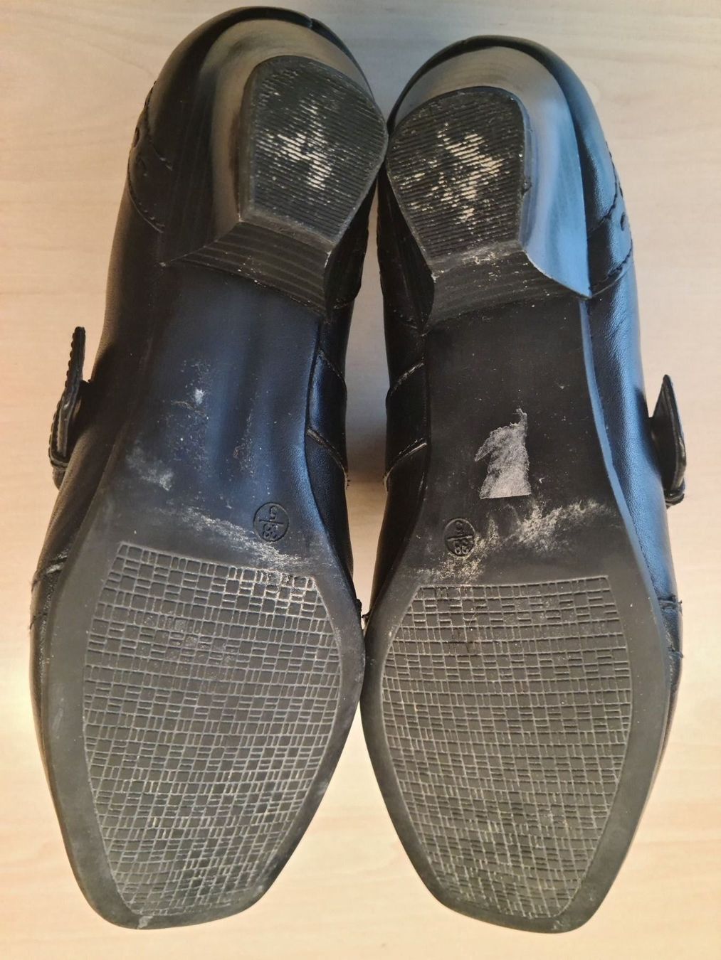 Damenschuhe: Damenhalbschuh 5th Avenue Gr. 38 – Gebraucht aus Zürich von Agios 2