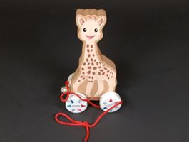JANOD Jouet à tirer en bois Sophie la Girafe