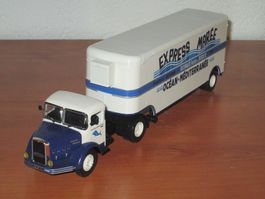 Bernard 150 MB semi-remorque isotherme  1/43