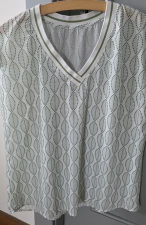 Tshirt Col V Blanc et Vert