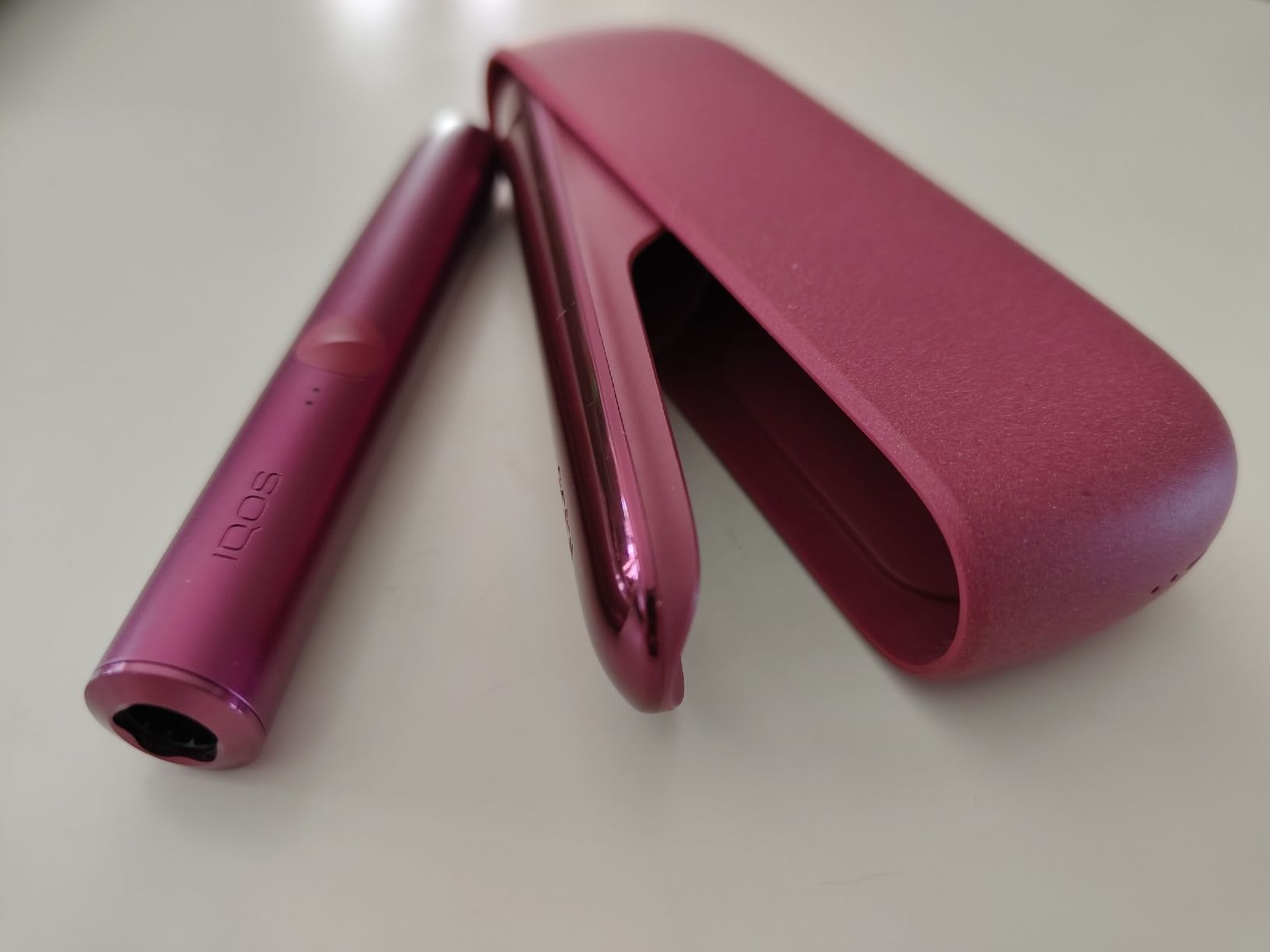 Iqos Autres tabacs: IQOS ILUMA inkl. Lederetui – D'occasion à Schlieren par ruc_65ly 3