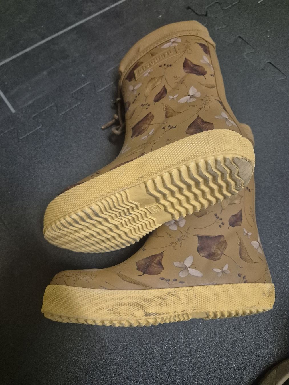 Scarpe per ragazzi: Schuhpaket in Grösse 29 – Usato da Schlieren venduto da cisc00 3