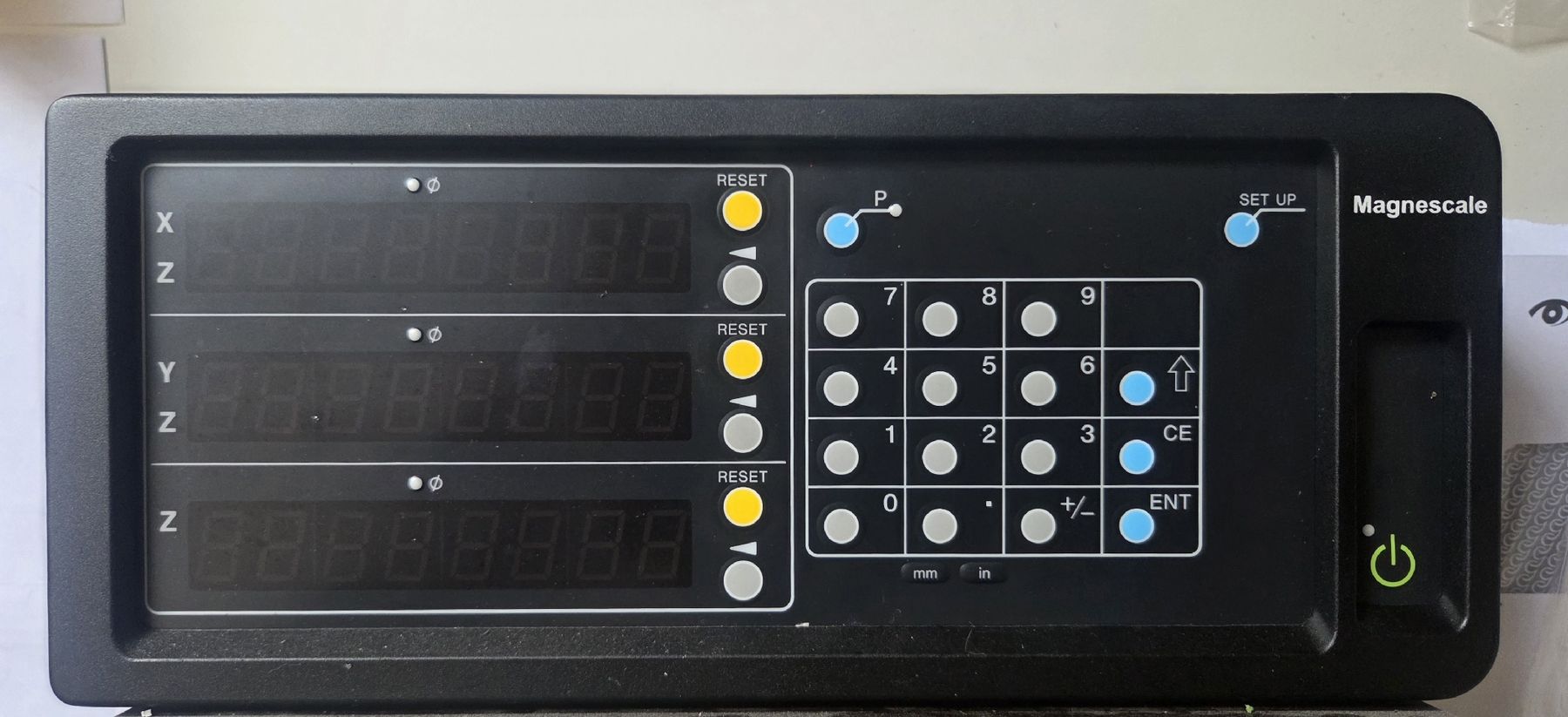 Alimentazione elettrica: Digitalanzeige SONY LG-3 – Usato da Quartino venduto da 123HOBIT