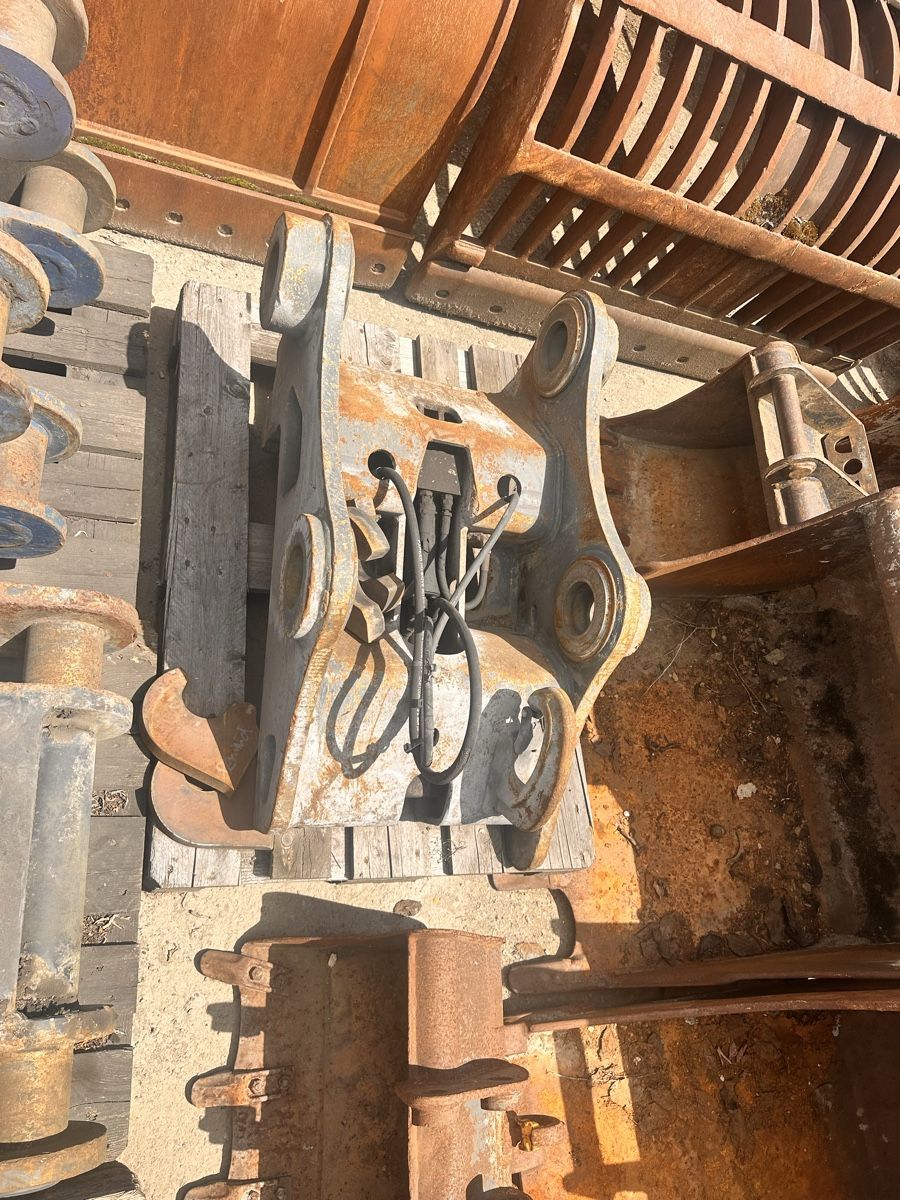 Bagger: Bagger schnellwechsler ,  – Gebraucht aus lyssach von brax2019 2