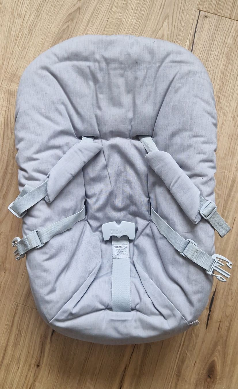 Stokke Seggioloni: Stokke Newborn Set Sitzpolster grau  – Usato da Schüpfen venduto da CHeef
