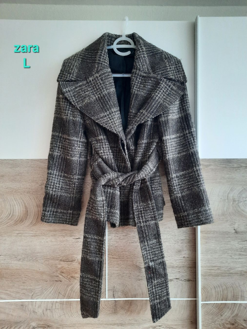 Zara Giacche: veste mi-saison – Usato da Le Lignon venduto da Indians88