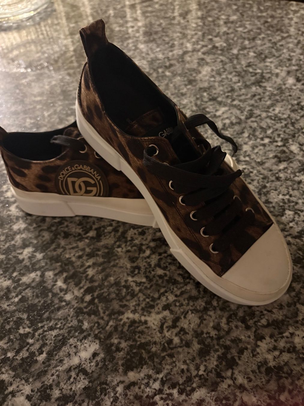 Dolce & Gabbana Damenschuhe: Sneakers von Dolce & Gabbana – Gebraucht aus Bäch SZ von Dackel007 2