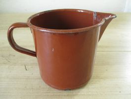 Alter Emaille Topf Milchtopf, Kanne mit Giesser