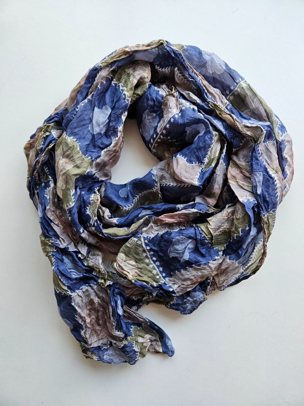 Foulards, Tücher & Schals: Halstuch blau/oliv – Gebraucht aus Schaffhausen von sabrina915