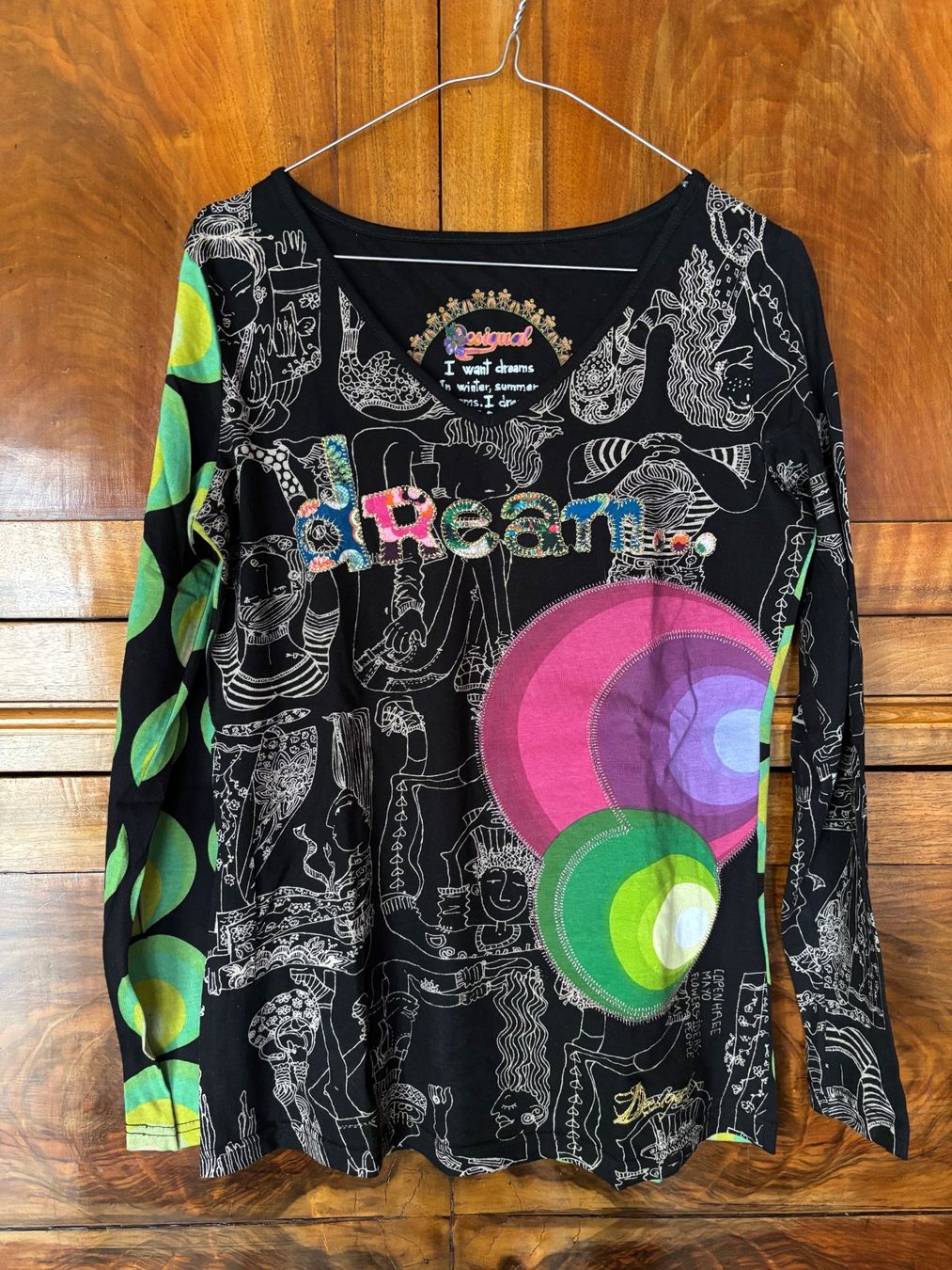 Desigual Maglioni & Felpe: Pull Desigual avec motifs, taille M – Usato da Grand-Lancy venduto da hip_2rbd