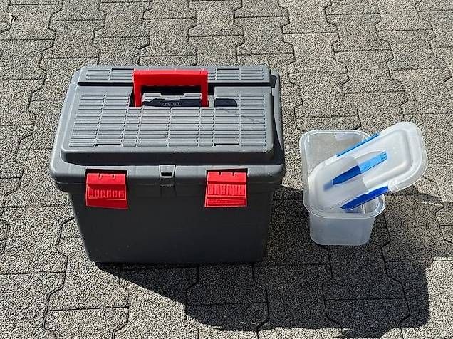 Alle Werkzeuge: Keter Werkzeugkoffer Set - Top Zustand  – Gebraucht aus Waltenschwil von gaby70 1
