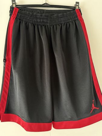 Shorts basket JORDAN
