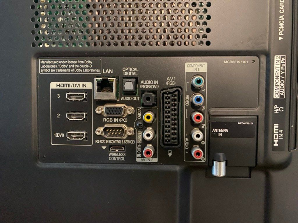 LG Fernseher: TV Gerät LG47LE8500 – Gebraucht aus Zug von winizu 4