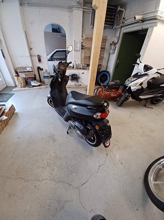 Peugeot Scooter: Peugeot Kisbee 50cc 65km/h 4t – Usato da Moudon venduto da G-Tuning 2