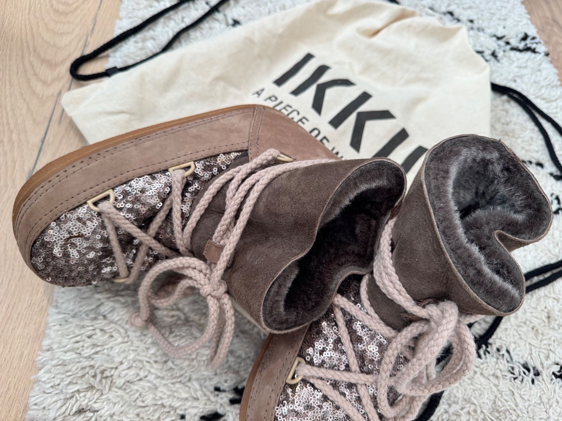 Inuikii Scarpe da uomo: "IKKII" - Schneeschuhe Grösse 35 – Usato da Buchs ZH venduto da crazyhandbaggirl123 8