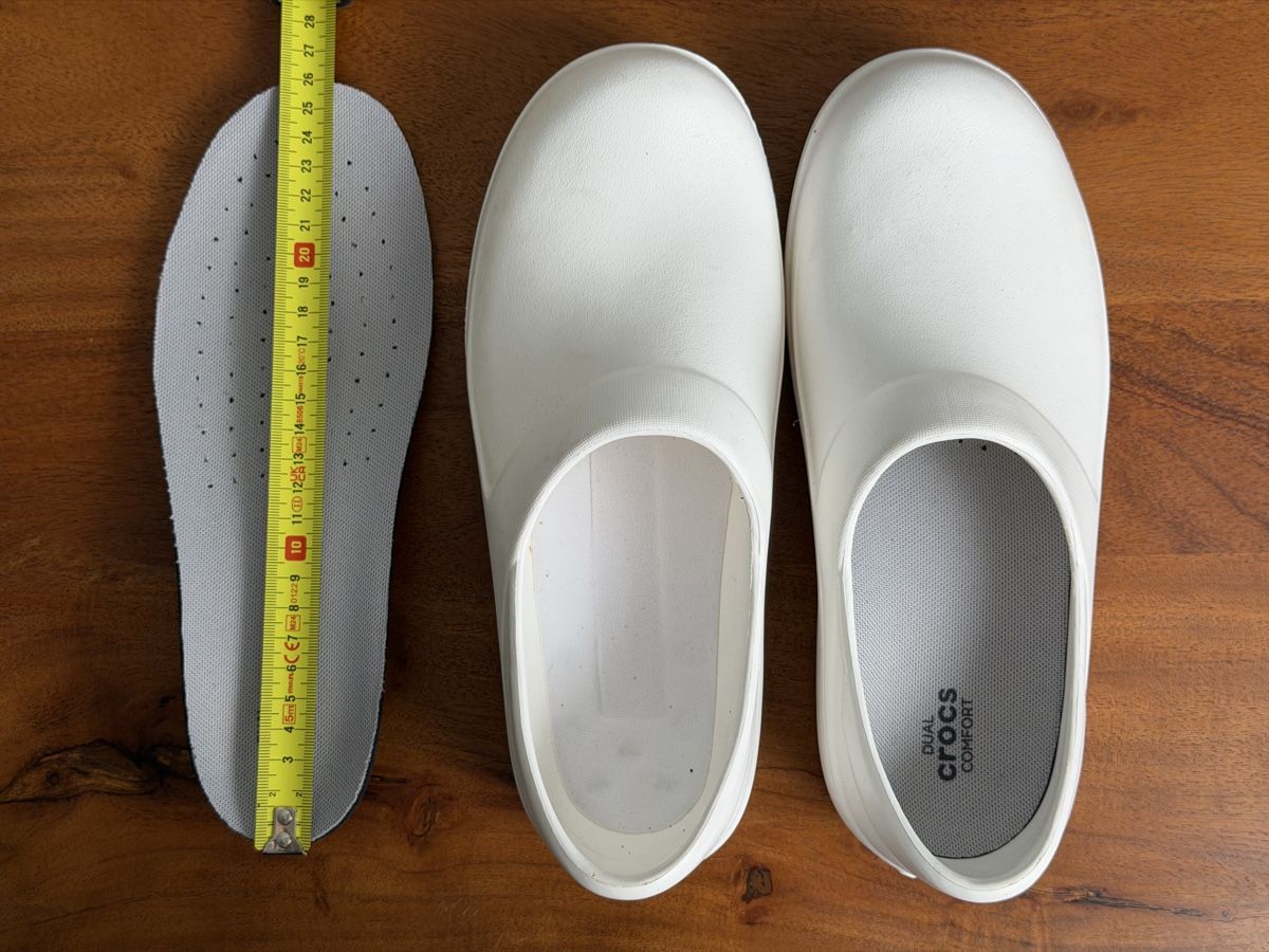 Crocs Scarpe da uomo: Crocs Bistro Work Clogs Weiss Grösse M6 / W8  – Usato da Gossau SG venduto da Alex_Tech 7