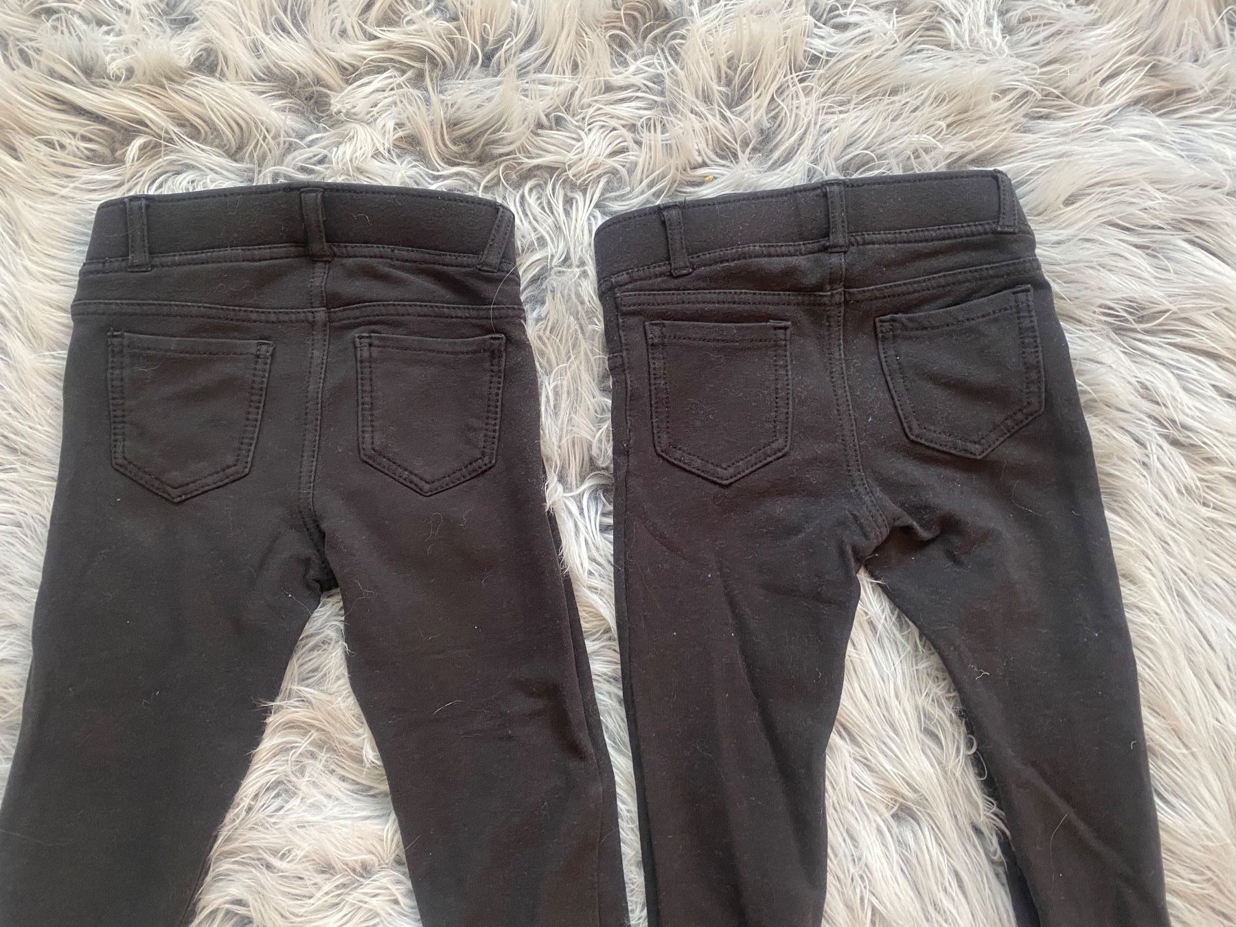 H&M Pantaloni: 2 Treggings, Gr.92-98 – Usato da Vezia venduto da luce2011 3