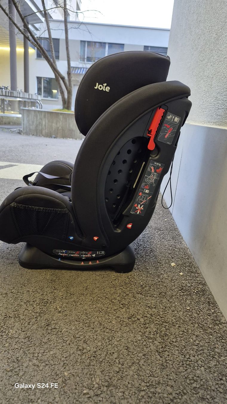 Auto-Kindersitze: Car Seat – Gebraucht aus Zürich von ale_79fk