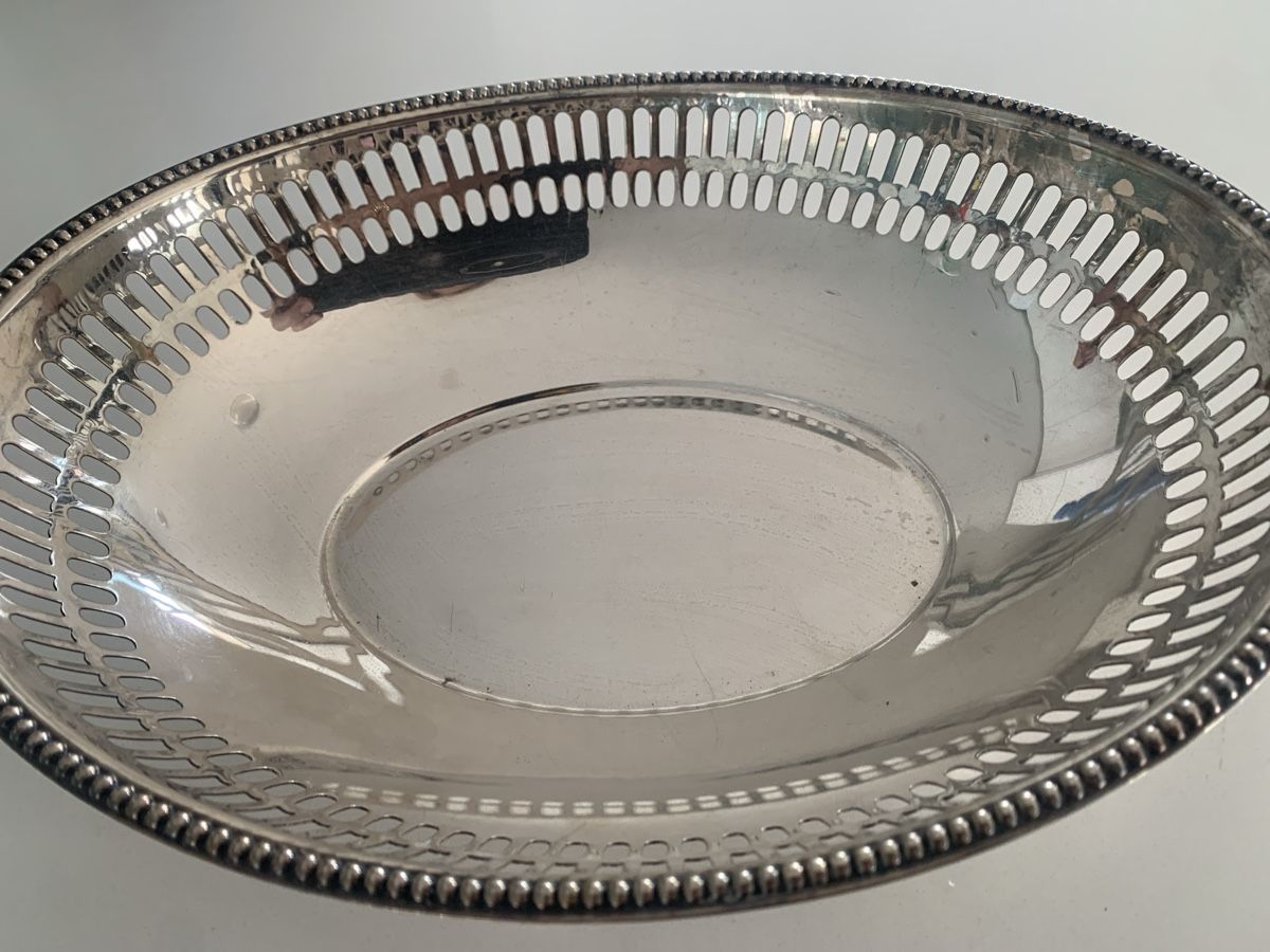 Piatti di portata: Silver Plated Basket (28cm long) good condition oval – Usato da Immensee venduto da vgitter 3