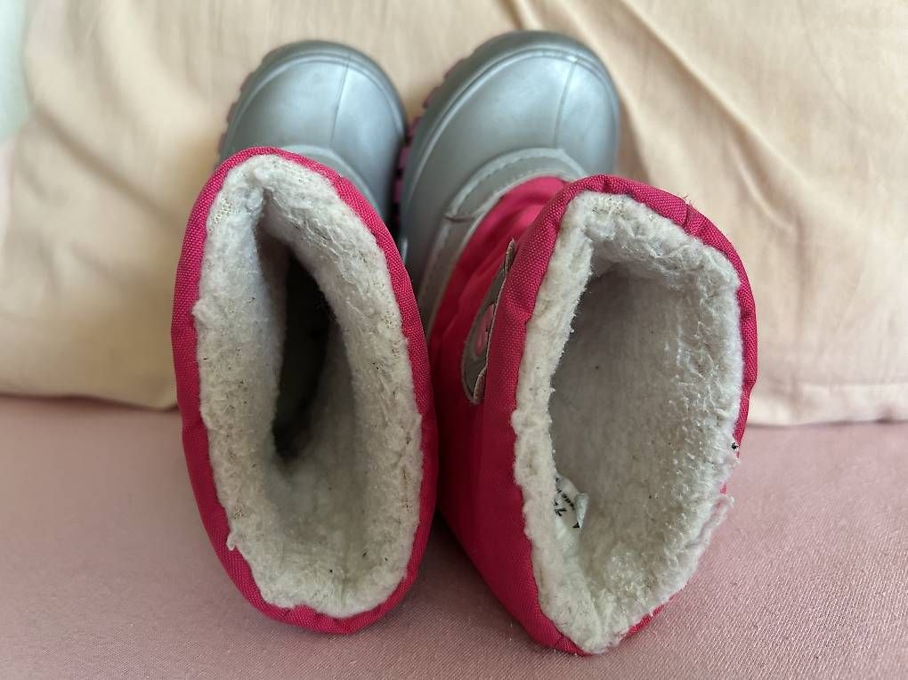 Scarpe per ragazze: Stiefel Grösse 23 – Usato da Sarmenstorf venduto da ramoeneli 3