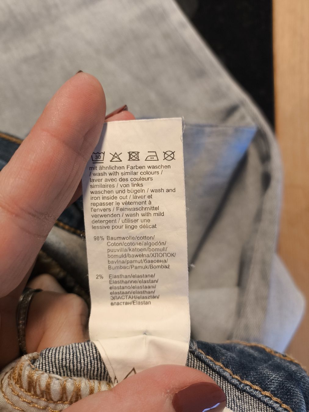 Lascana Jeans: Jeans Gr.46 LASCANA  – Nuovo (secondo la descrizione) da Burgdorf venduto da Ropajesi 9