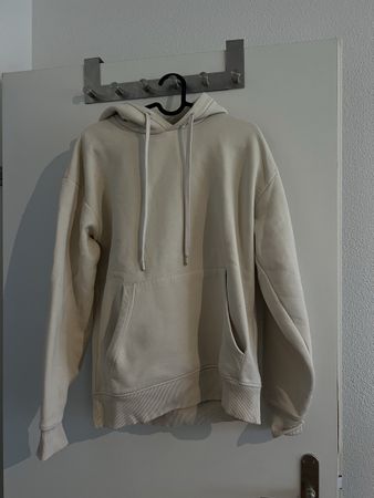 Stylish Off-White Hoodie from Zara