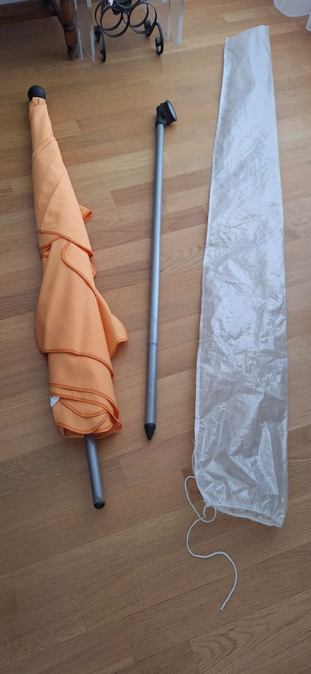 Sonnenschirme: Sonnenschirm gelb – Gebraucht aus Wohlen AG von Tiger0107 2