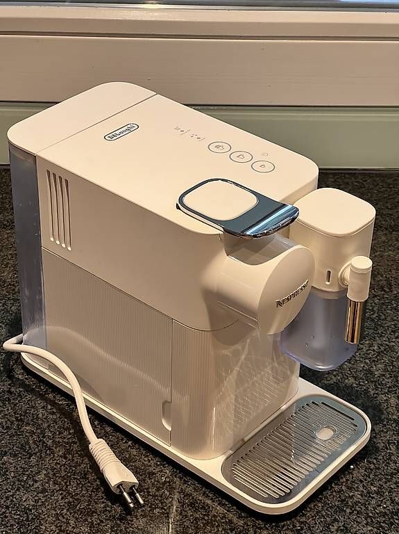 Macchine per caffè & Macchine per espresso: Nespresso Lattissima One DeLonghi  – Usato da Ebikon venduto da may_vx87
