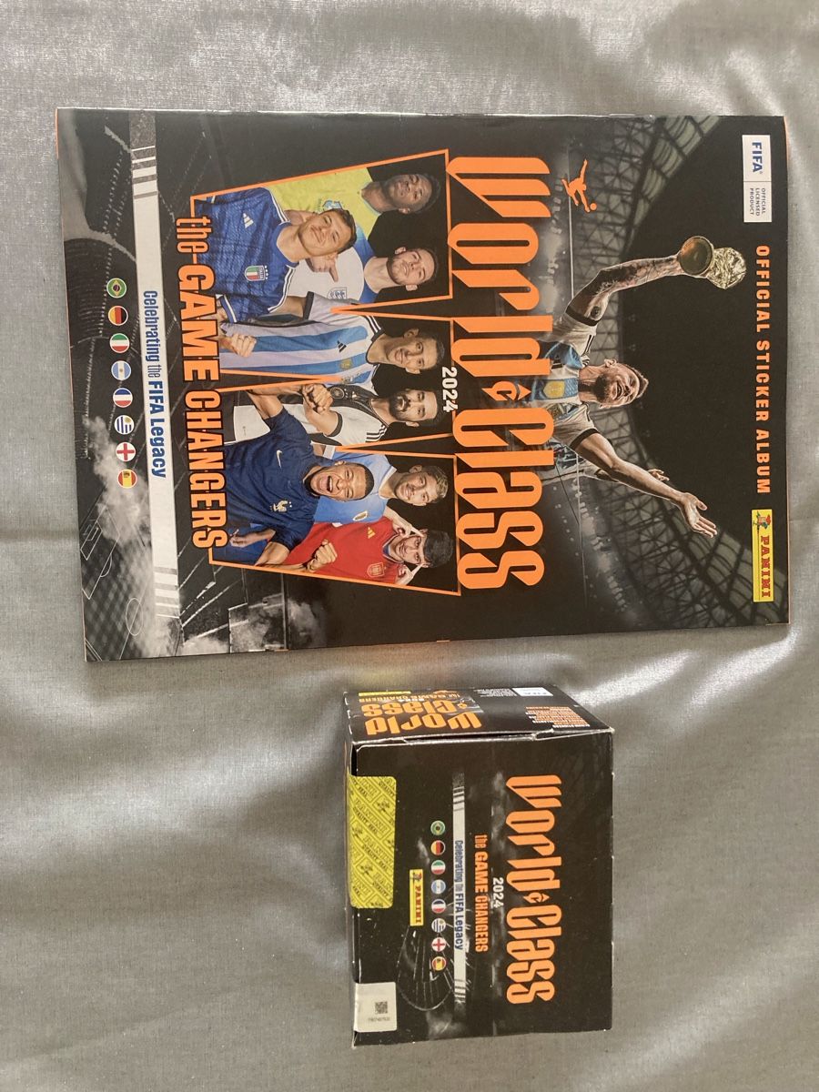 Panini Carte collezionabili: World Class 2024 Official Sticker Collection - Box + Album – Nuovo e nell'imballaggio originale da Märstetten venduto da Shirt74 1