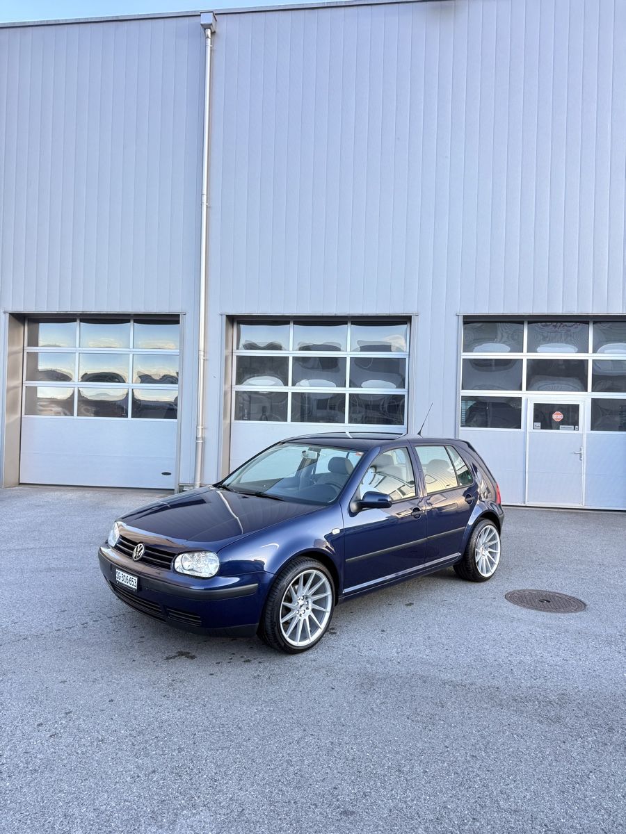VW Automobili: Golf 4 – Usato da Au SG venduto da sha_j8gw