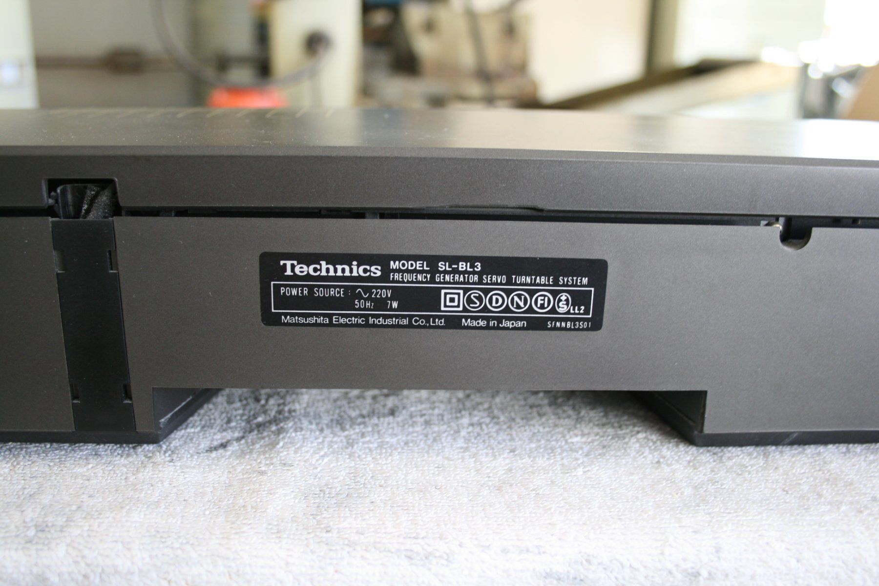 Technics Giradischi: Plattenspieler Technics SL-BL3 schwarz gebraucht – Usato da Greppen venduto da Sonnenterrasse 2