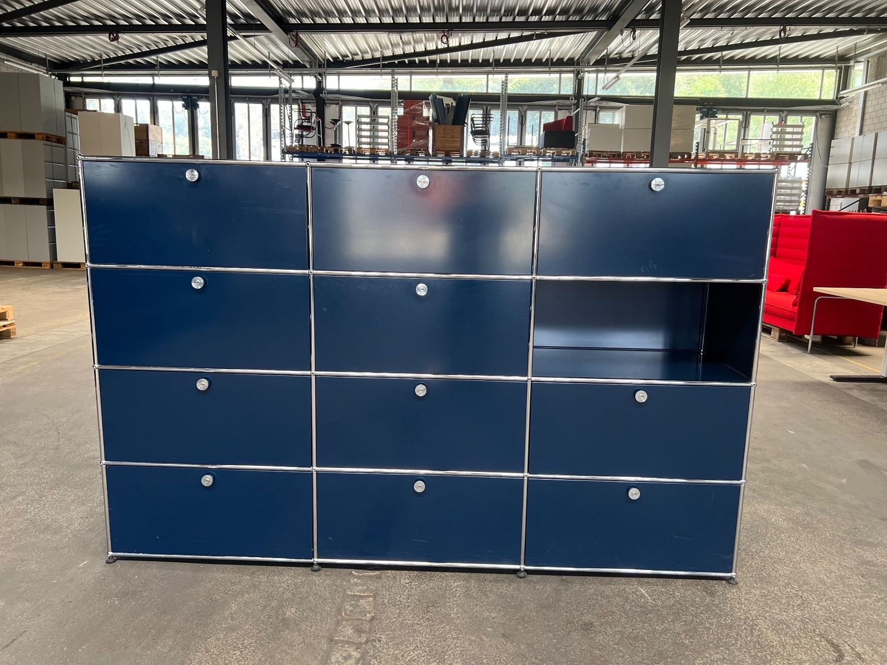 USM Scaffali: USM Haller Highboard 3x4 in blau – Usato da Wangen an der Aare venduto da TBYN
