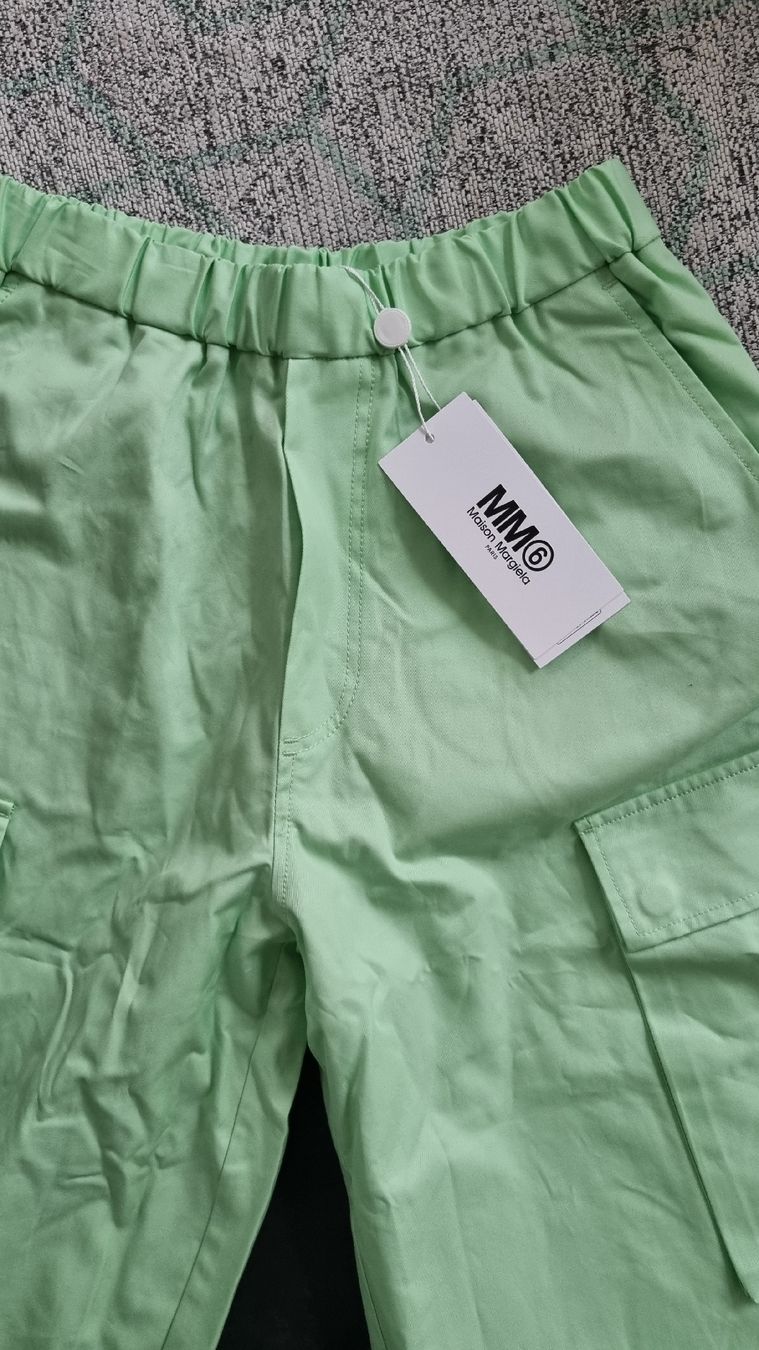 Maison Margiela Pantaloni: Ballonhose lime hellgrün 164 MM6  – Nuovo e nell'imballaggio originale da Bad Zurzach venduto da Mfritzli 1