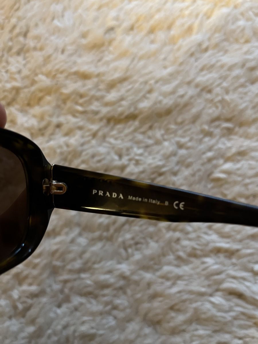 Prada Occhiali & Lenti: Prada Sonnenbrille Original  – Nuovo (secondo la descrizione) da Zürich venduto da kat_2s7f 2
