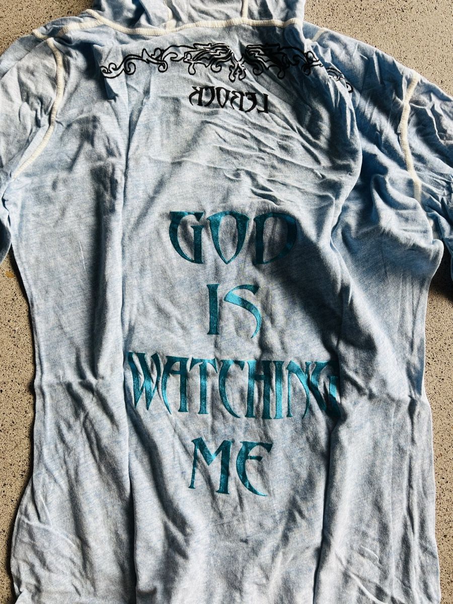 T-shirt: Kapuzenshirt, Gr. 38, BW – Usato da Richterswil venduto da Solemare47Nicole 2