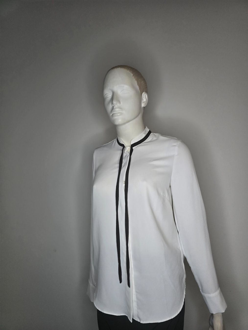 H&M Blusen: Damen Hemd Bluse H&M – Gebraucht aus Heerbrugg von Lulu022020 3