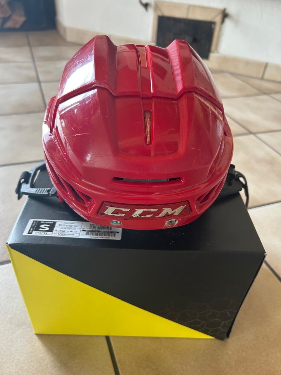 Ccm Caschi: Eishockey Helm – Usato da Studen BE venduto da Bigiyb